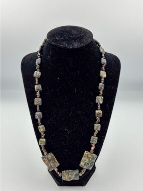 Natural stone necklace 22"